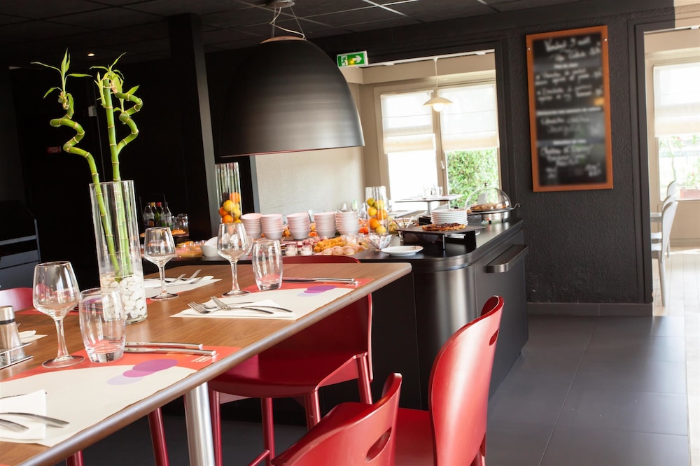 Hotel Campanile Saint Malo Saint Jouan Des Guerets 36/48