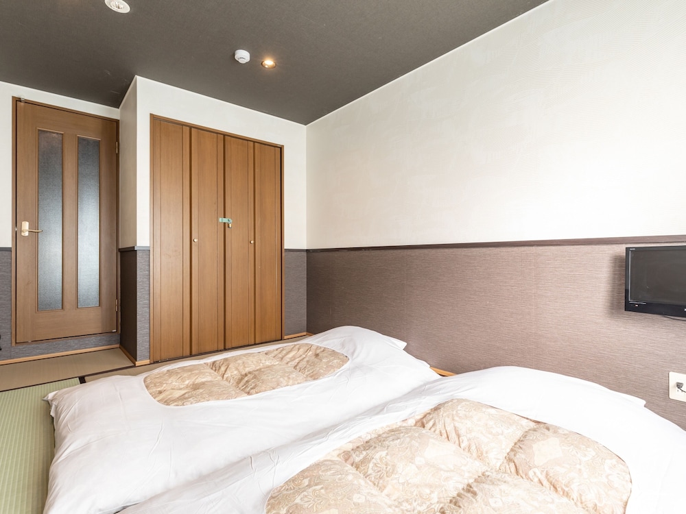 Tabist Sparkling Dolphins Inn Kyoto (ex Sparkling Dolphins Inn Kyoto) 11/33