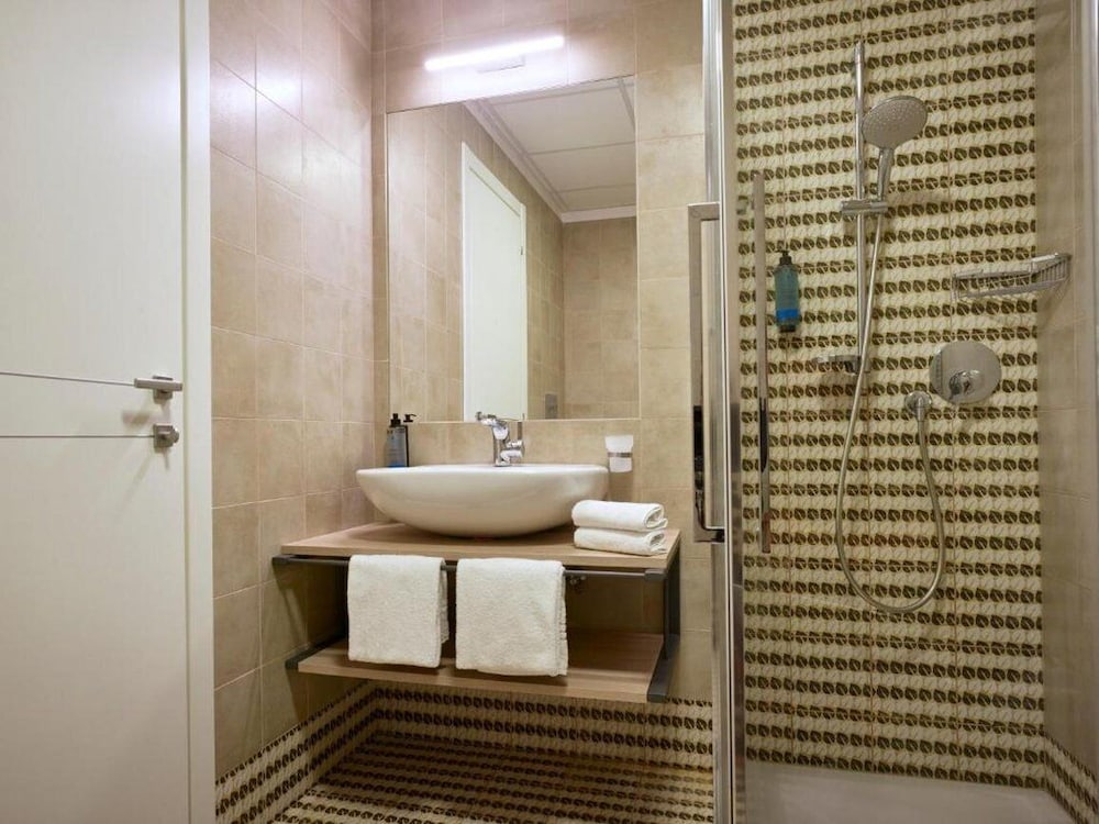GranSerena Hotel 62/62