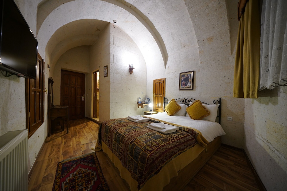 ECONOMY, DOUBLE BED