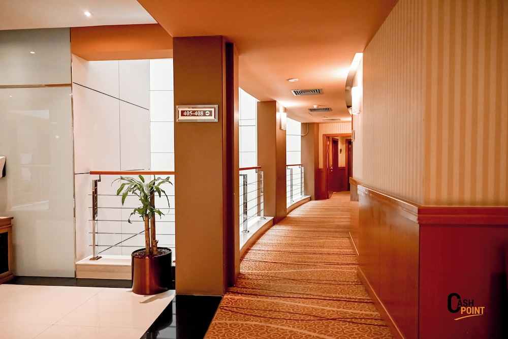 رامادا(EASTYARD Khobar – Hotel) 18/45