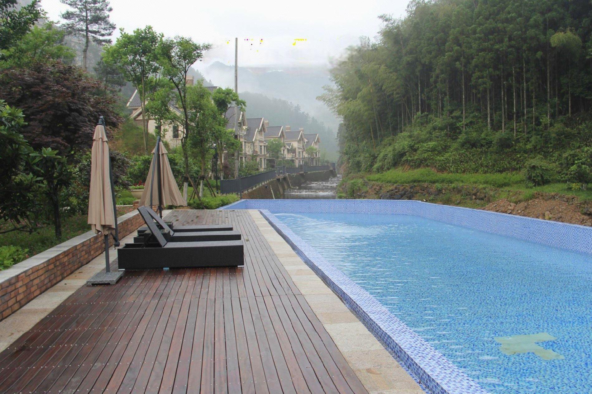 Swanburg Resort Hotel 16/22
