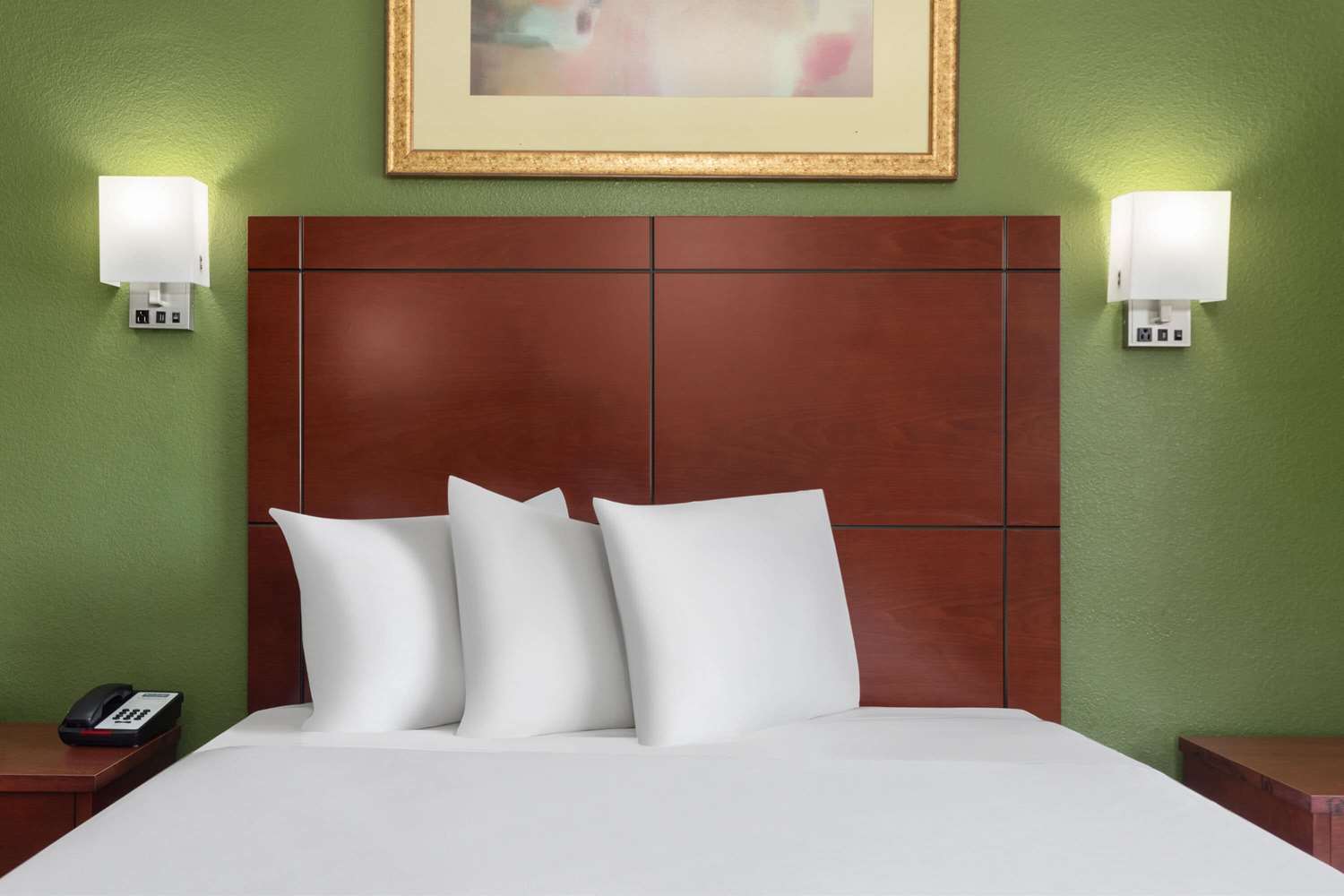 Travelodge Suites By Wyndham Lake Okeechobee 10/17