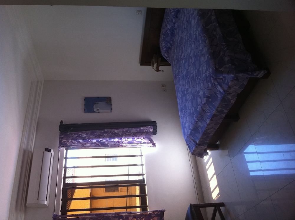 Hotel Acropole 4/13