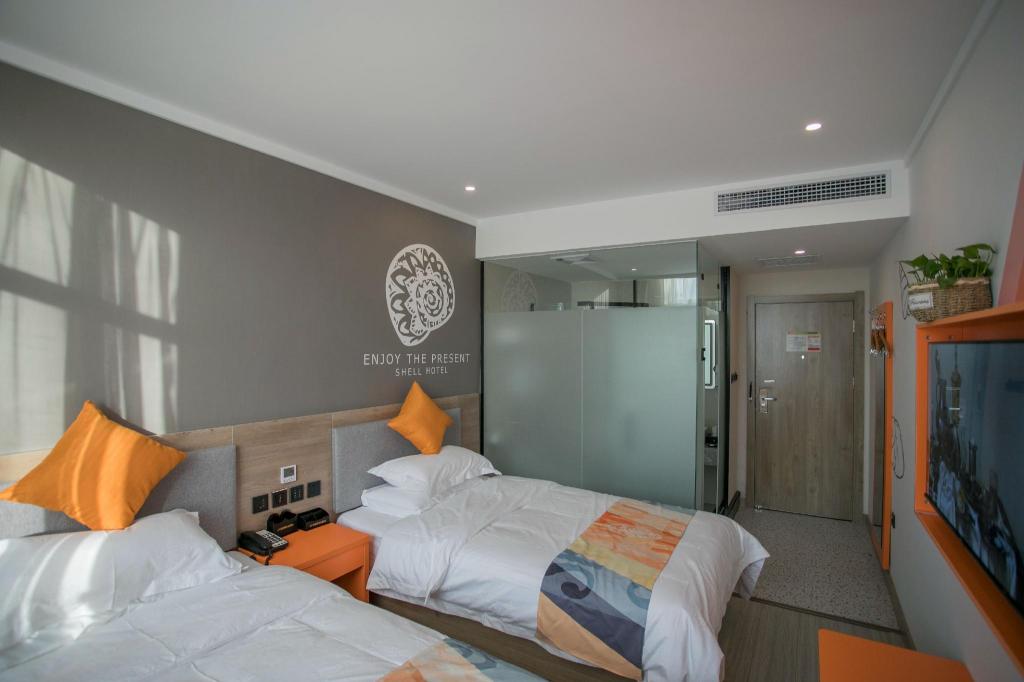 Room at Shell Inner Mongolia Tongliao City Kailu County Century Plaza Hotel, Tongliao