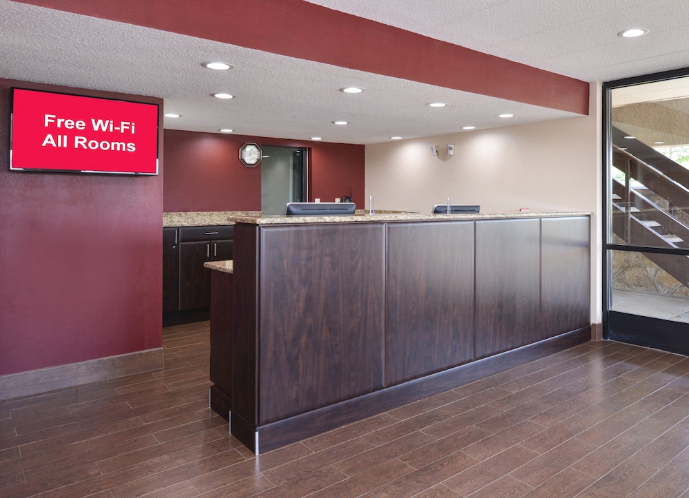 Red Roof Inn Champaign 3/23