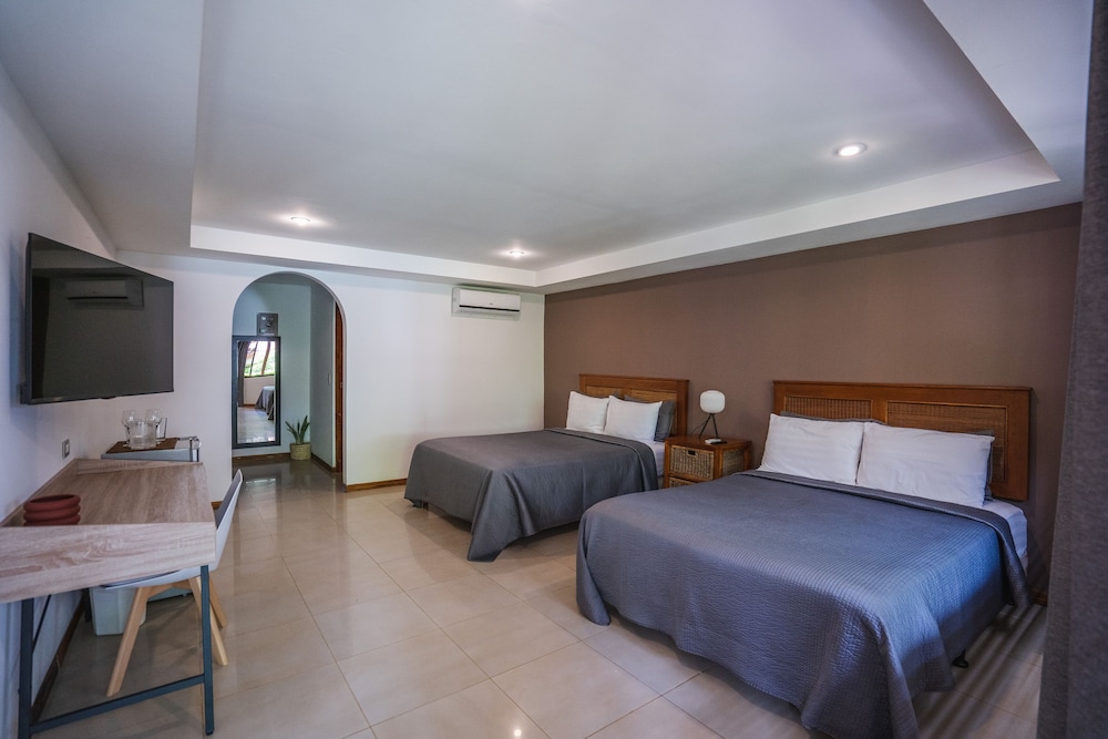 Hotel Arco Iris 23/70