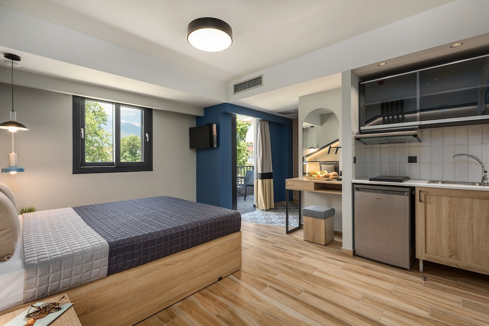 Pidna Apartments 13/23