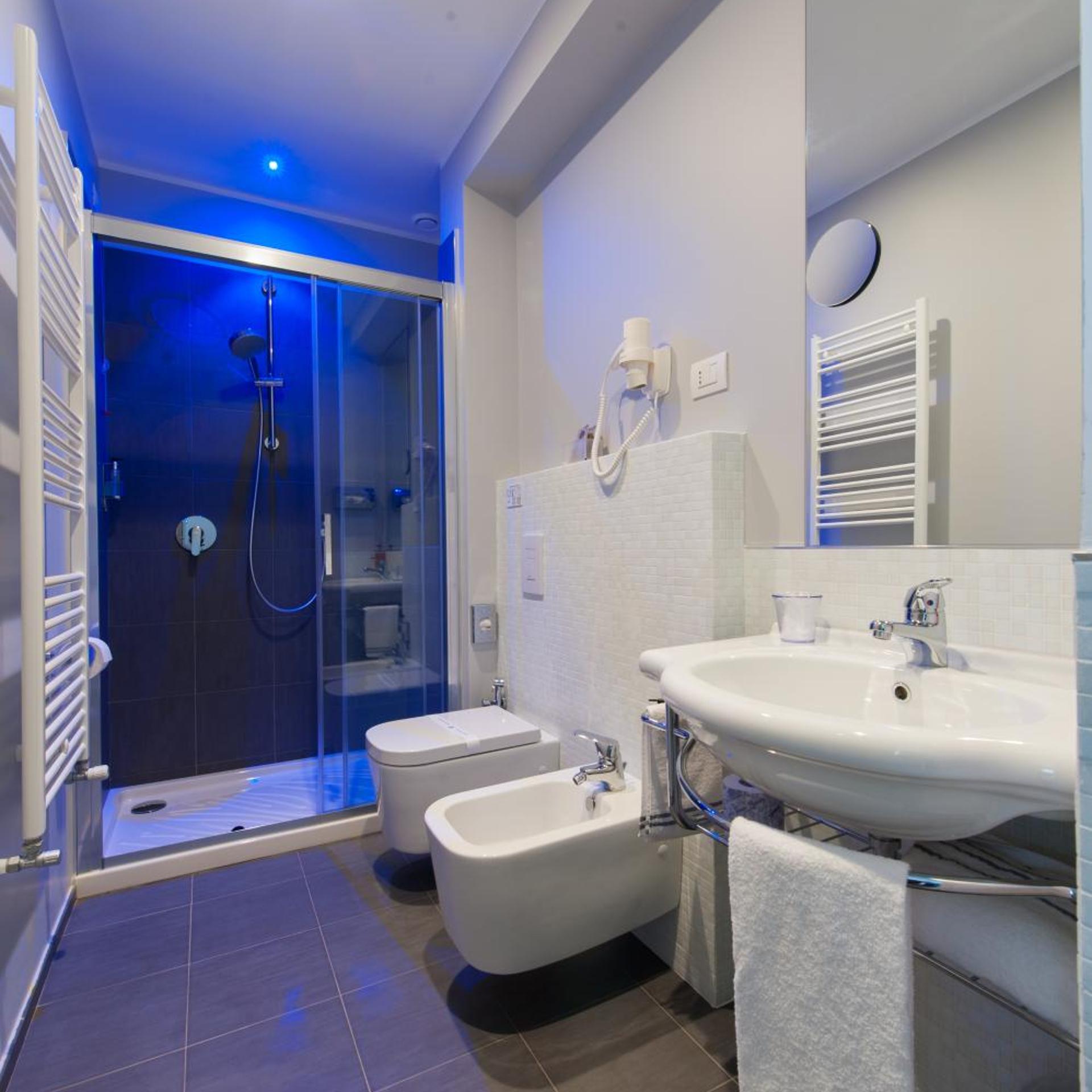 غرفة مفردة، Hotel Executive Inn 10/12