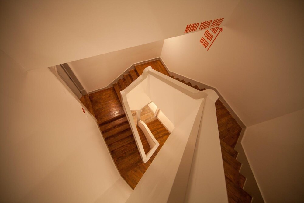 Inn Possible Lisbon Hostel 19/50