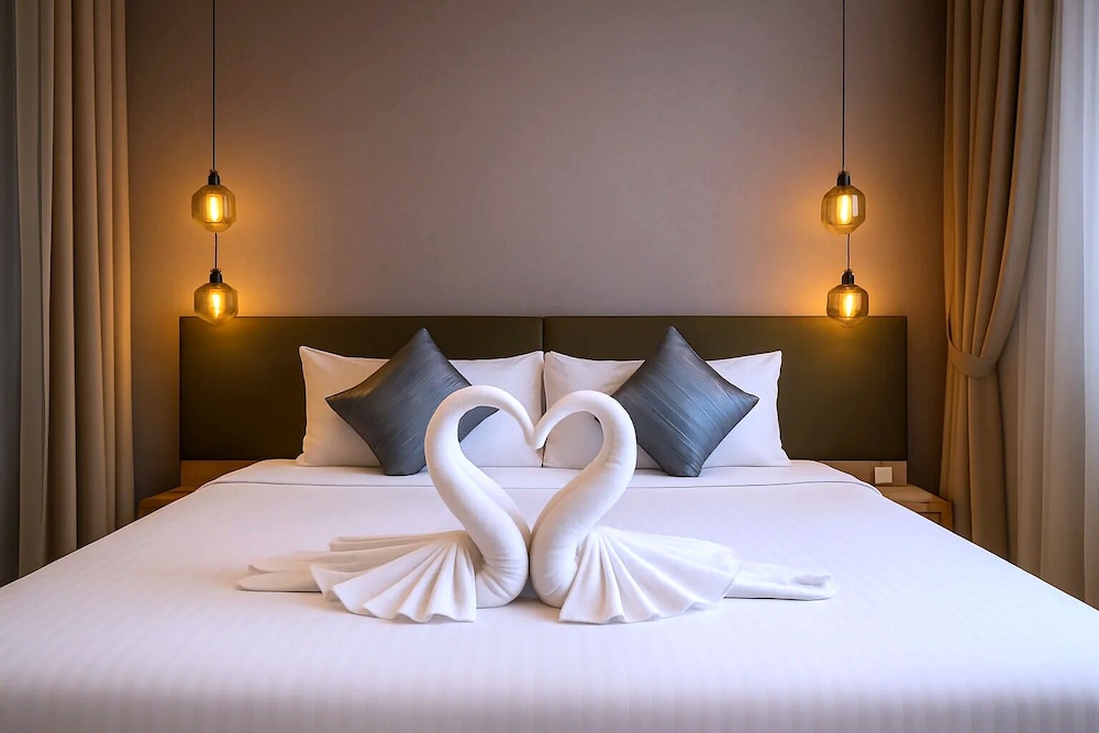 2 BEDROOMS, CLASSIC, SUITE
