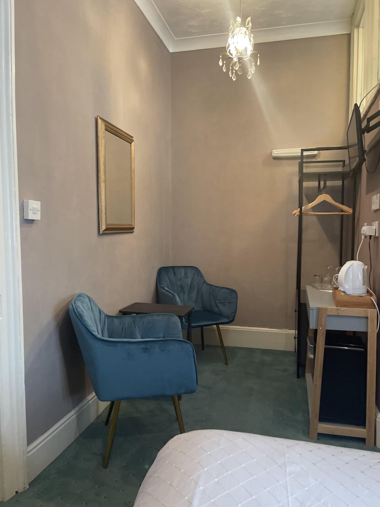 Westbank Hotel - Guest House 39/50
