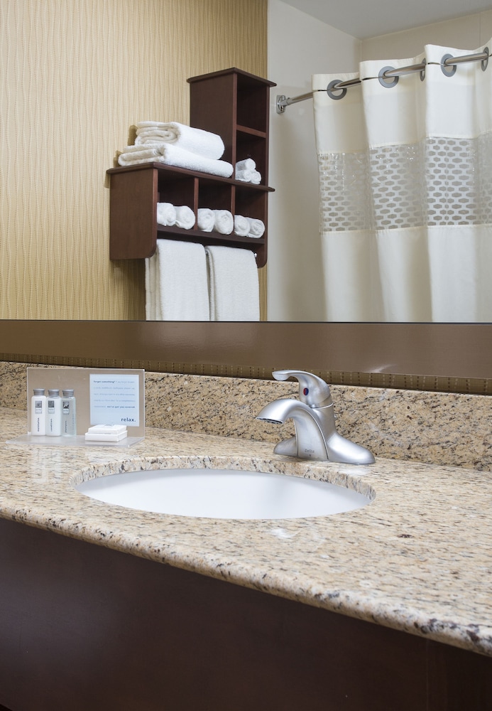 Hampton Inn Denver Nw Westminster 19/38