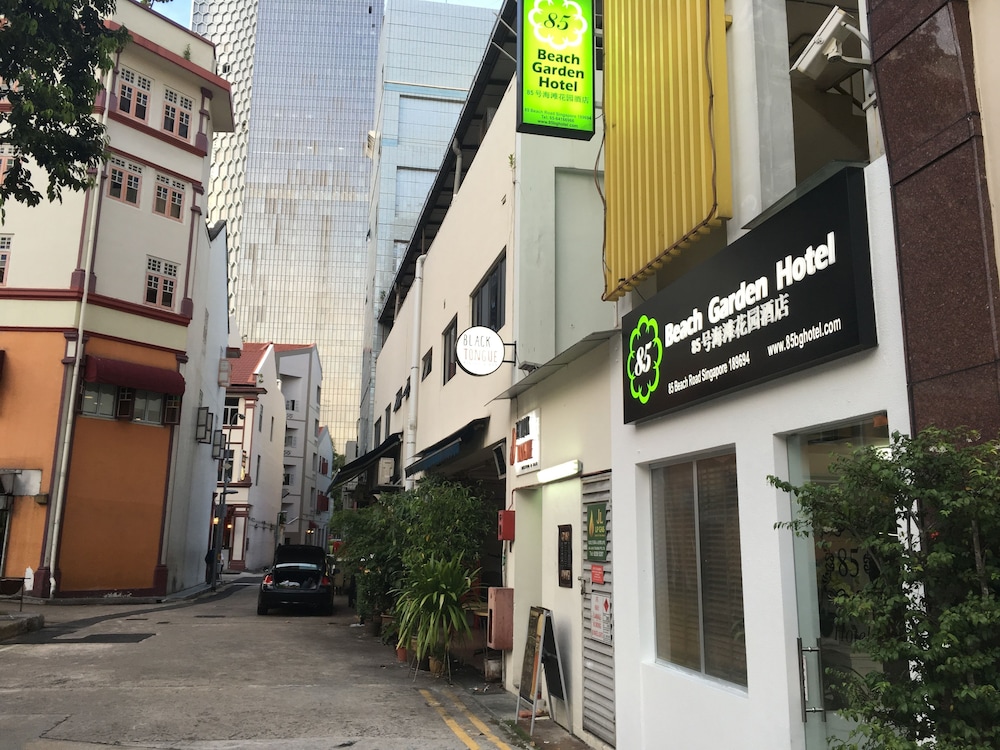 ST Signature Bugis Beach 19/76