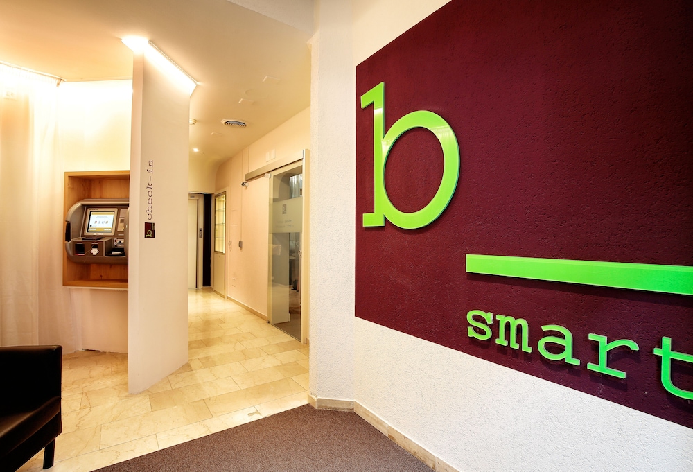 B_Smart Motel Basel 16/24