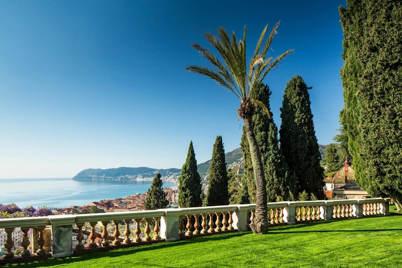 VILLA DELLA PERGOLA 69/83