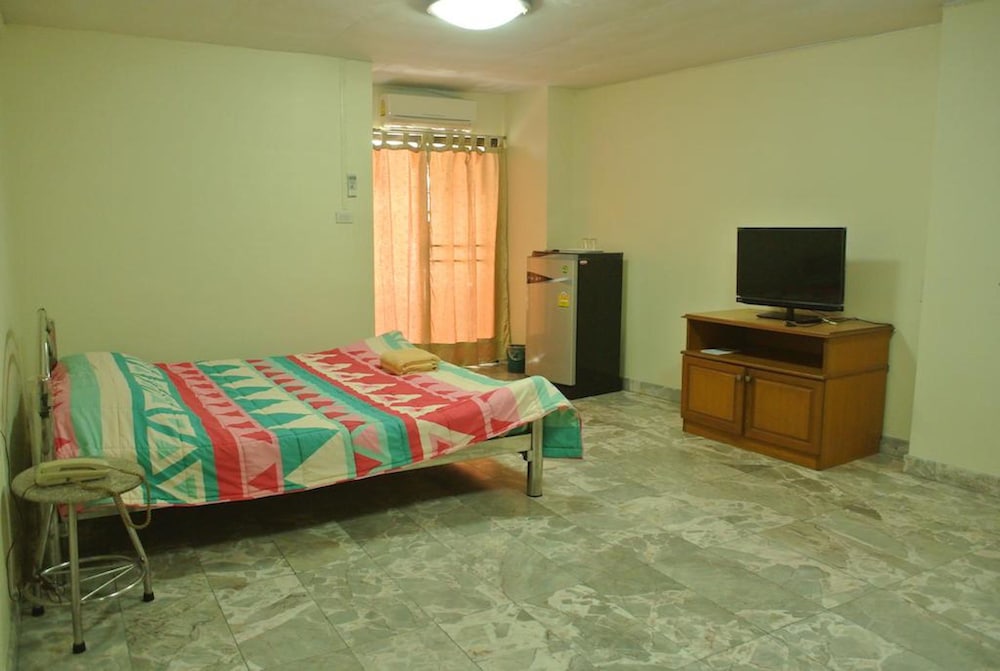 S.K. Residence 22/32