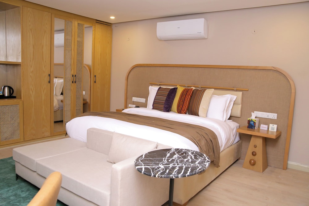 Ambiance Resort Hunza 12/55