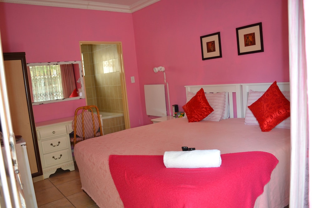 Kamogelo Guest House 7/47