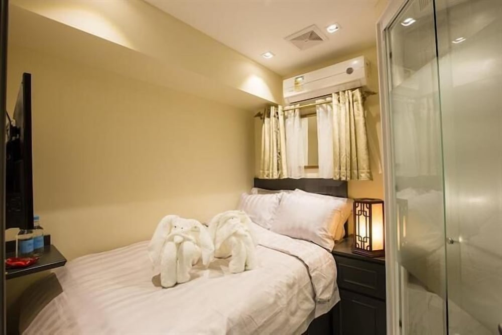 9 Boutique Hotel 17/30