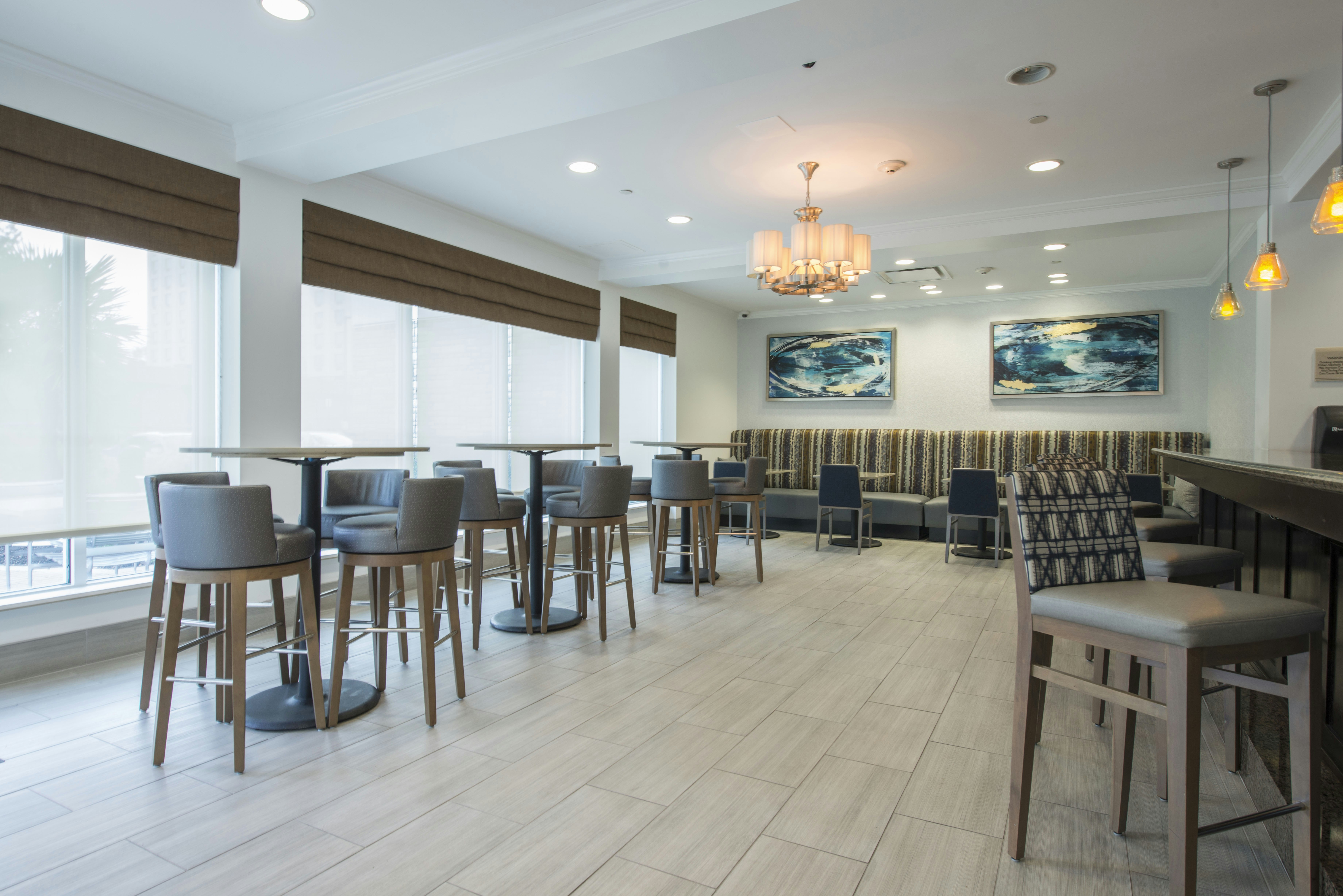 Hilton Garden Inn Atlanta Airport North 25/38