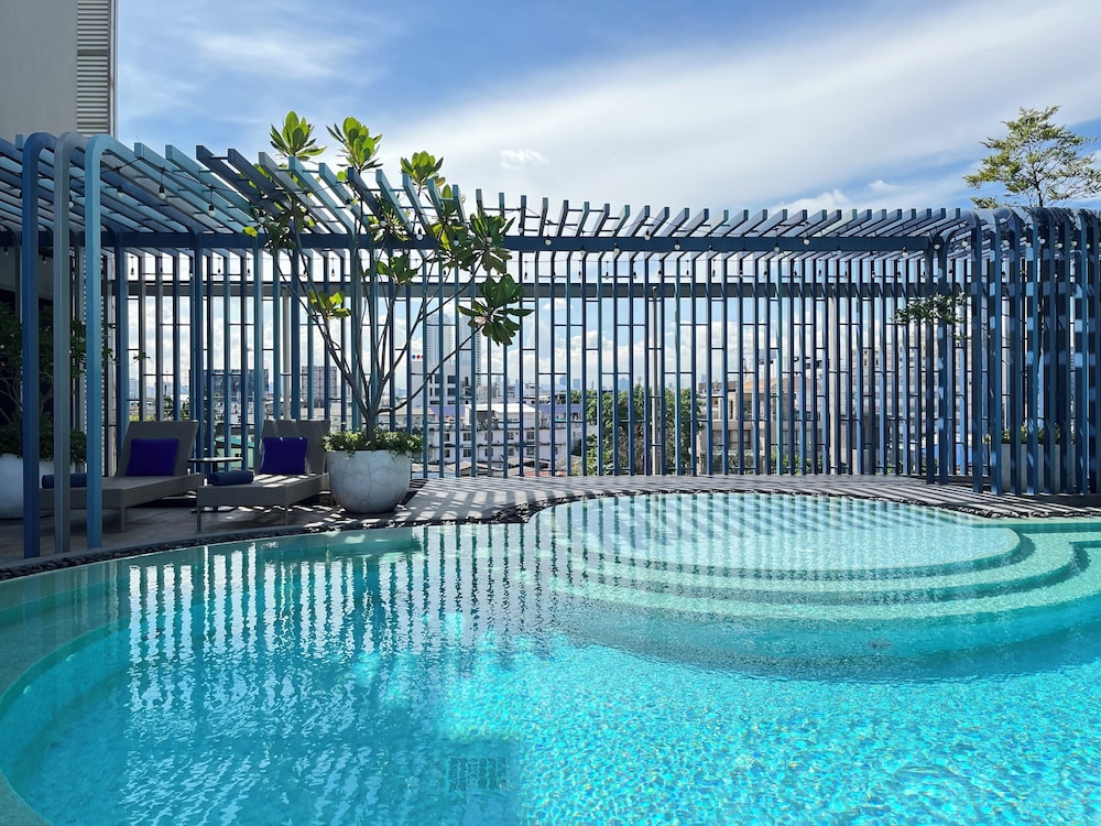 CASA 17 hotel 43/49
