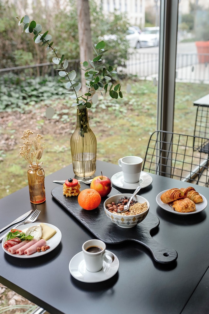 Appart hotel Q7 Lodge Lyon 7 35/50