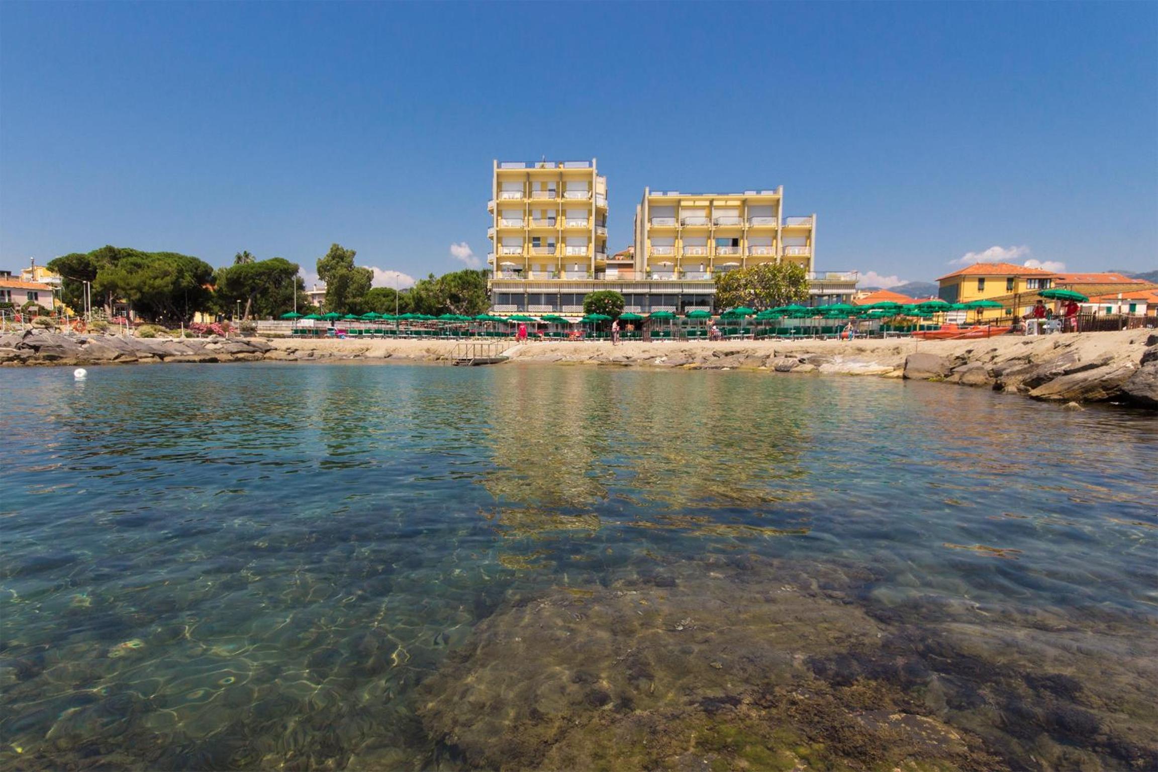 BELLEVUE ET MEDITERRANÉE 53/59