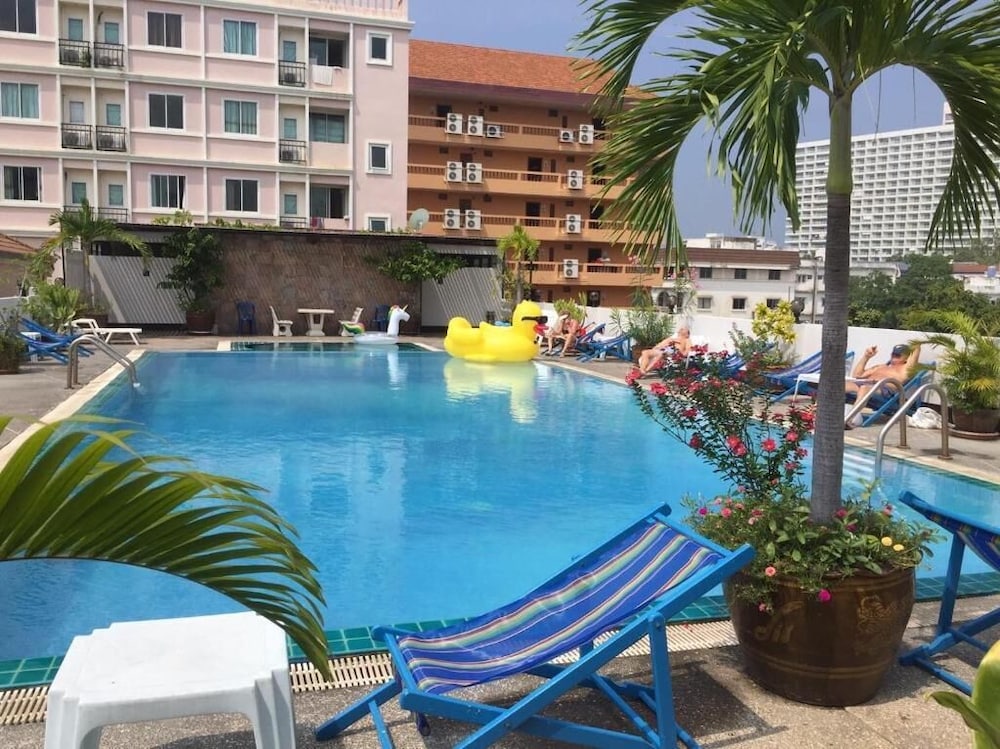 Jomtien Longstay Hotel 9/45