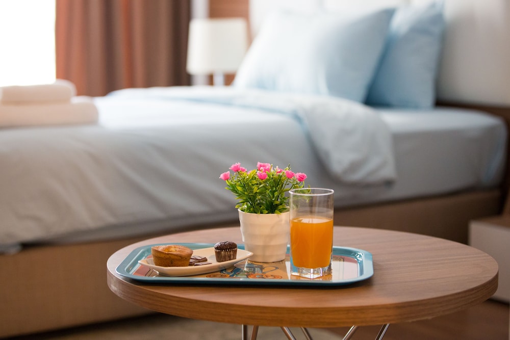 A Royal Suit Hotel 25/32