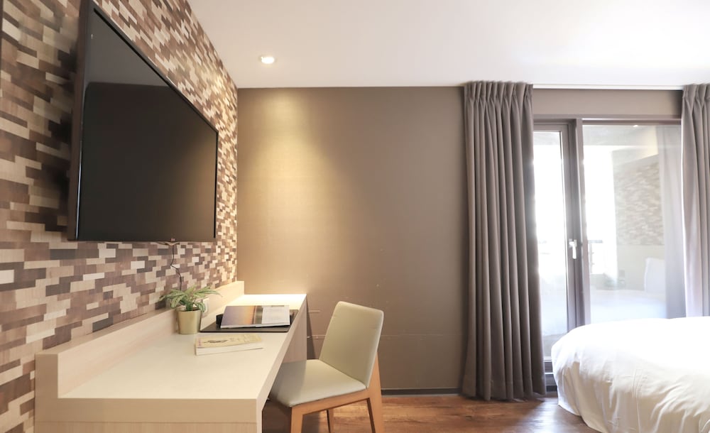 Talmud Hotel Yi Zhong Branch 43/50
