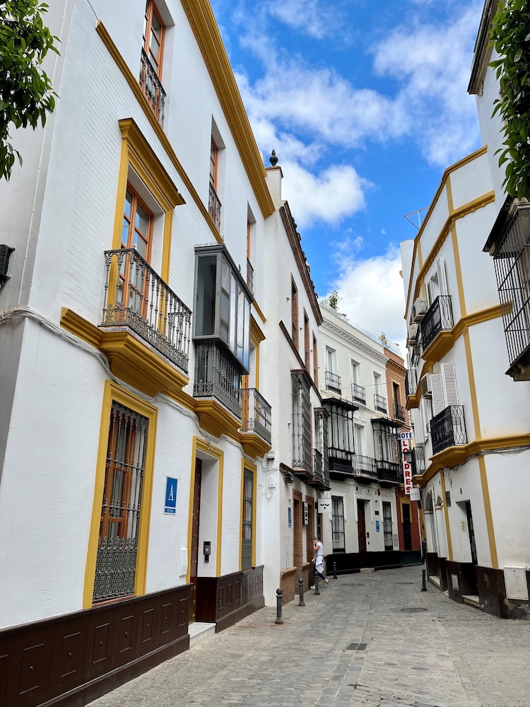 For You Hostel Sevilla 65/70