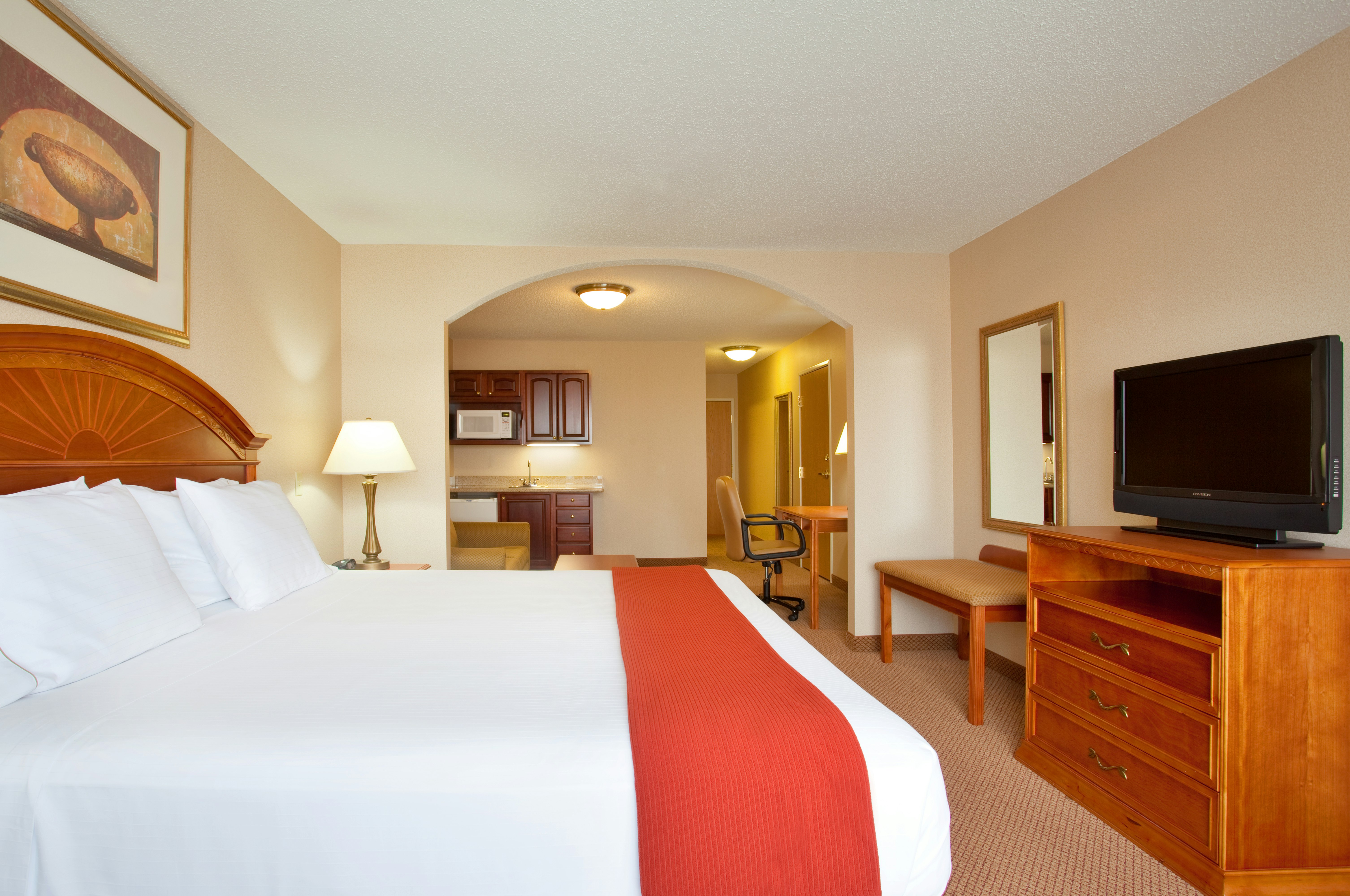 Holiday Inn Express Hotel Suites Logansport 15/70