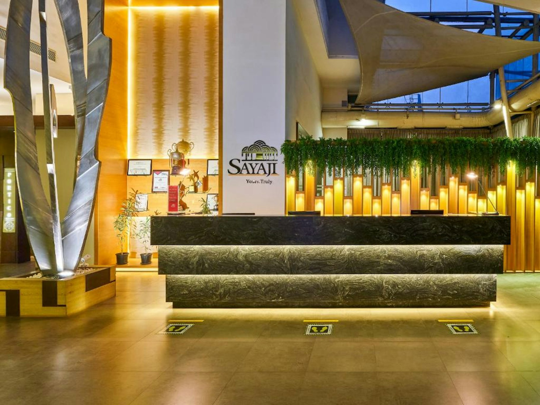 Sayaji Hotel 7/52