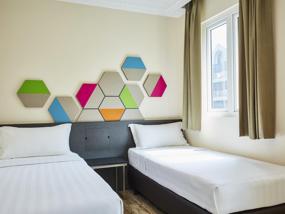 ibis budget Singapore Emerald 24/55