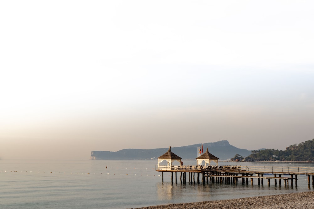 Amara Comfort Resort 30/40