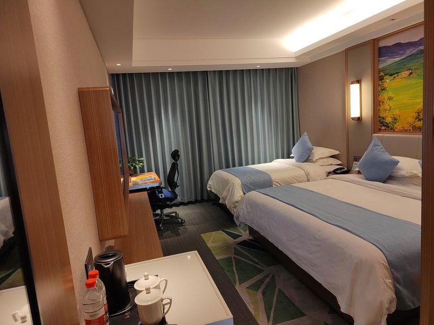 Oriental, Family, 1 King and 1 Single Beds