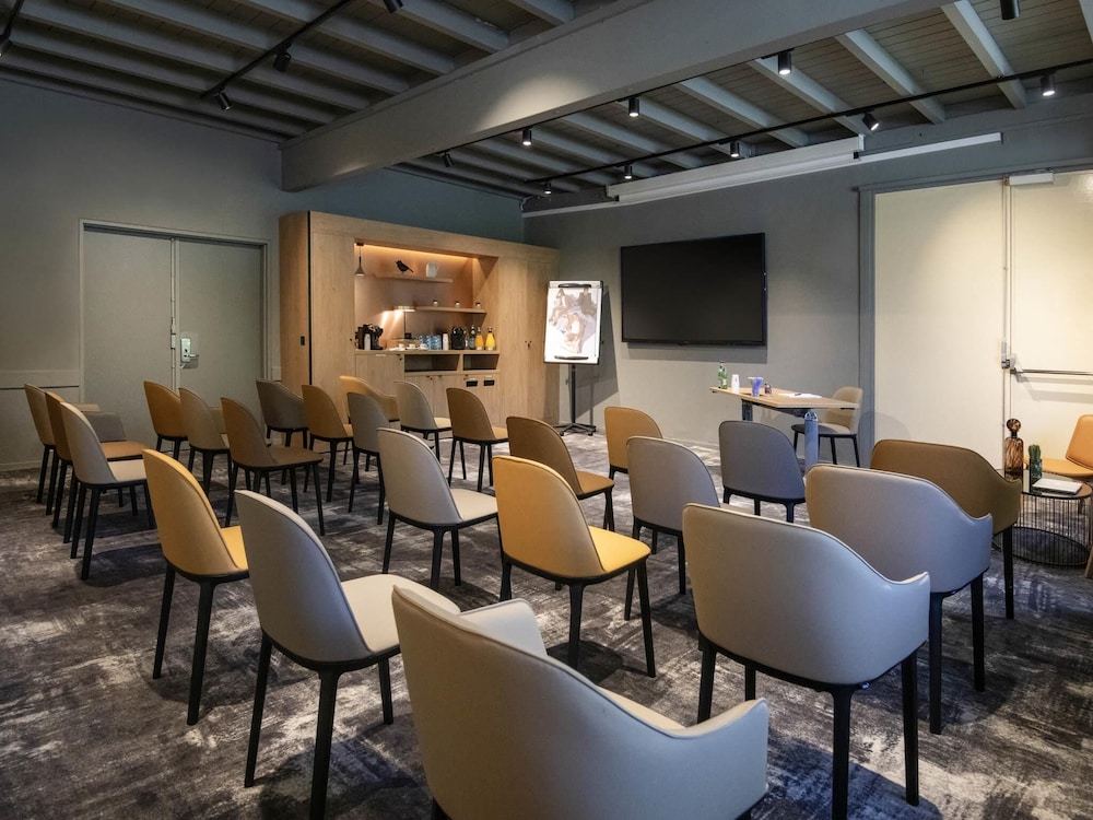 Novotel Antibes Sophia Antipolis 34/48