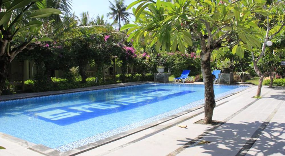 Vico Hotel (ex Cheap Hotel Nusa Dua) 31/41