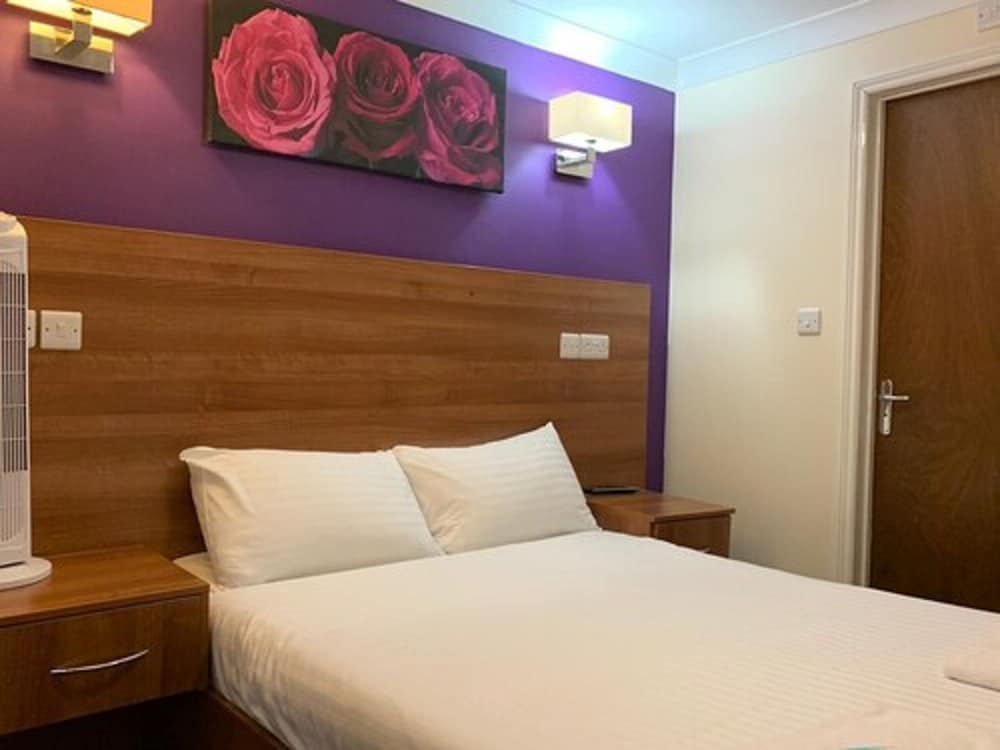 Twickenham Guest House 25/49
