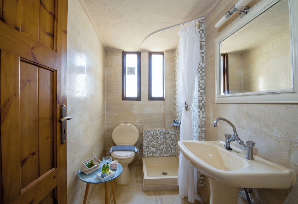 Evangelos Apartments 48/49