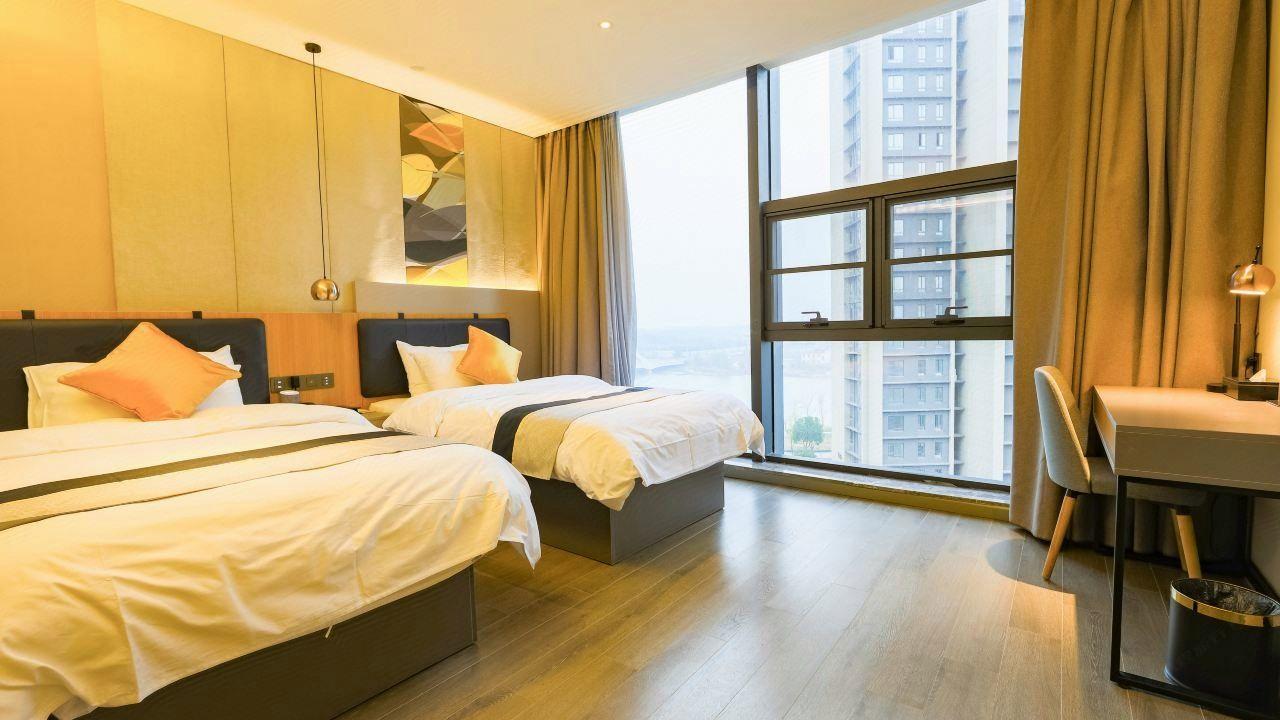 HomeInn Selected (Wanda Plaza Yixing Dong gui) 9/31
