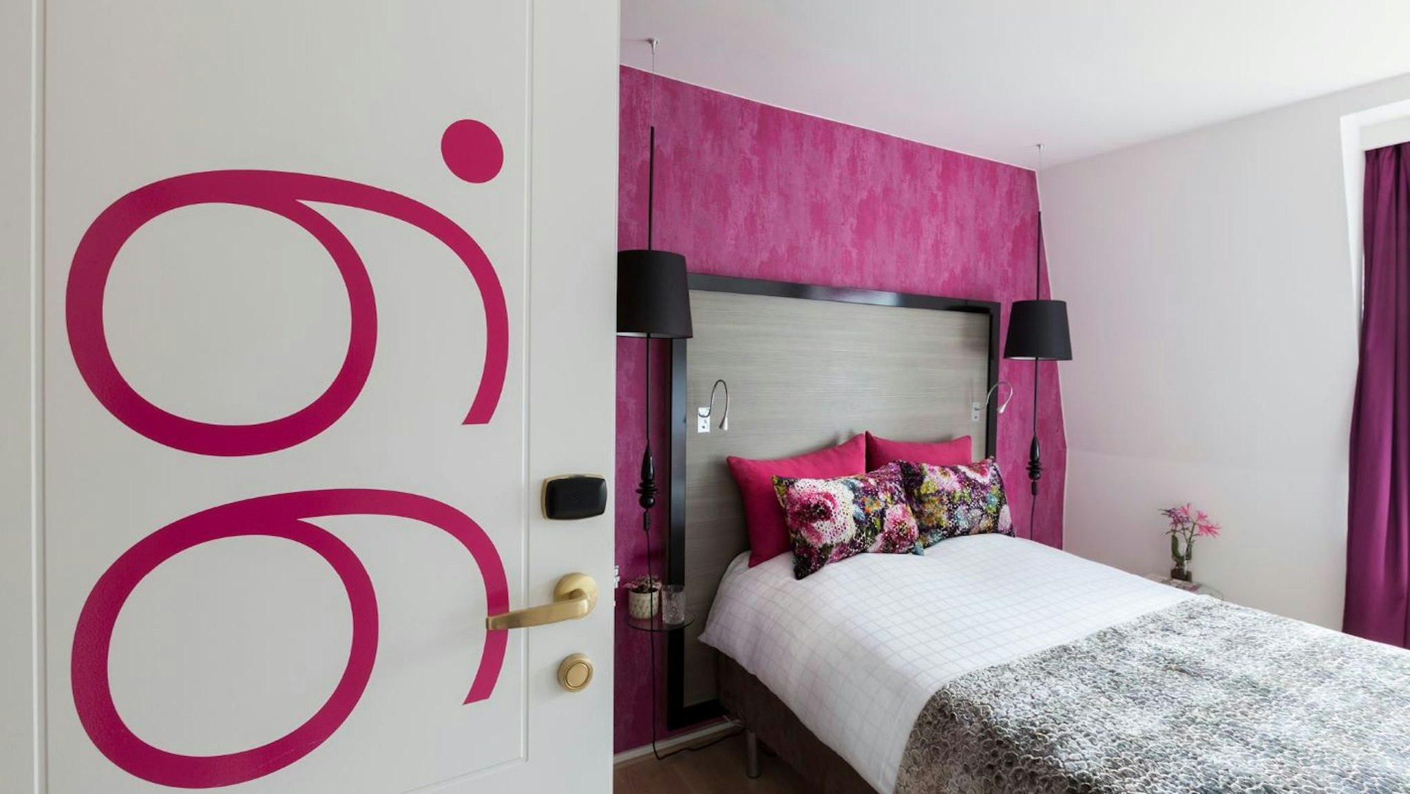 Andersen Boutique Hotel 11/30