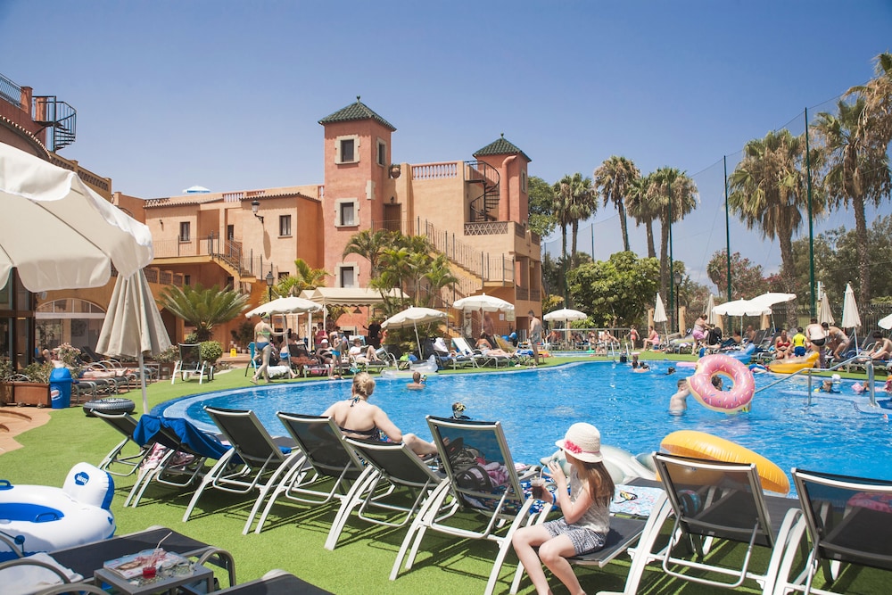 Villa Mandi Golf Resort in Arona