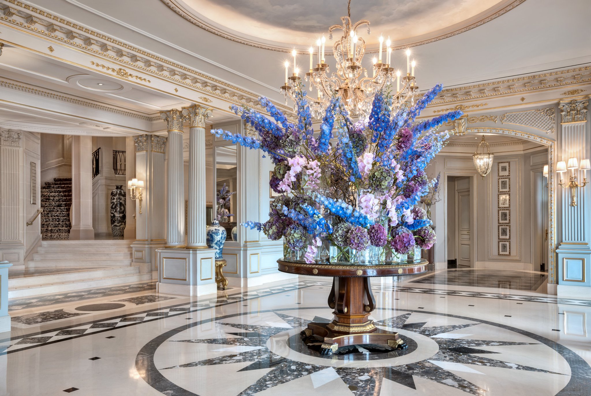 Four Seasons Hotel Des Bergues Geneva 5/83
