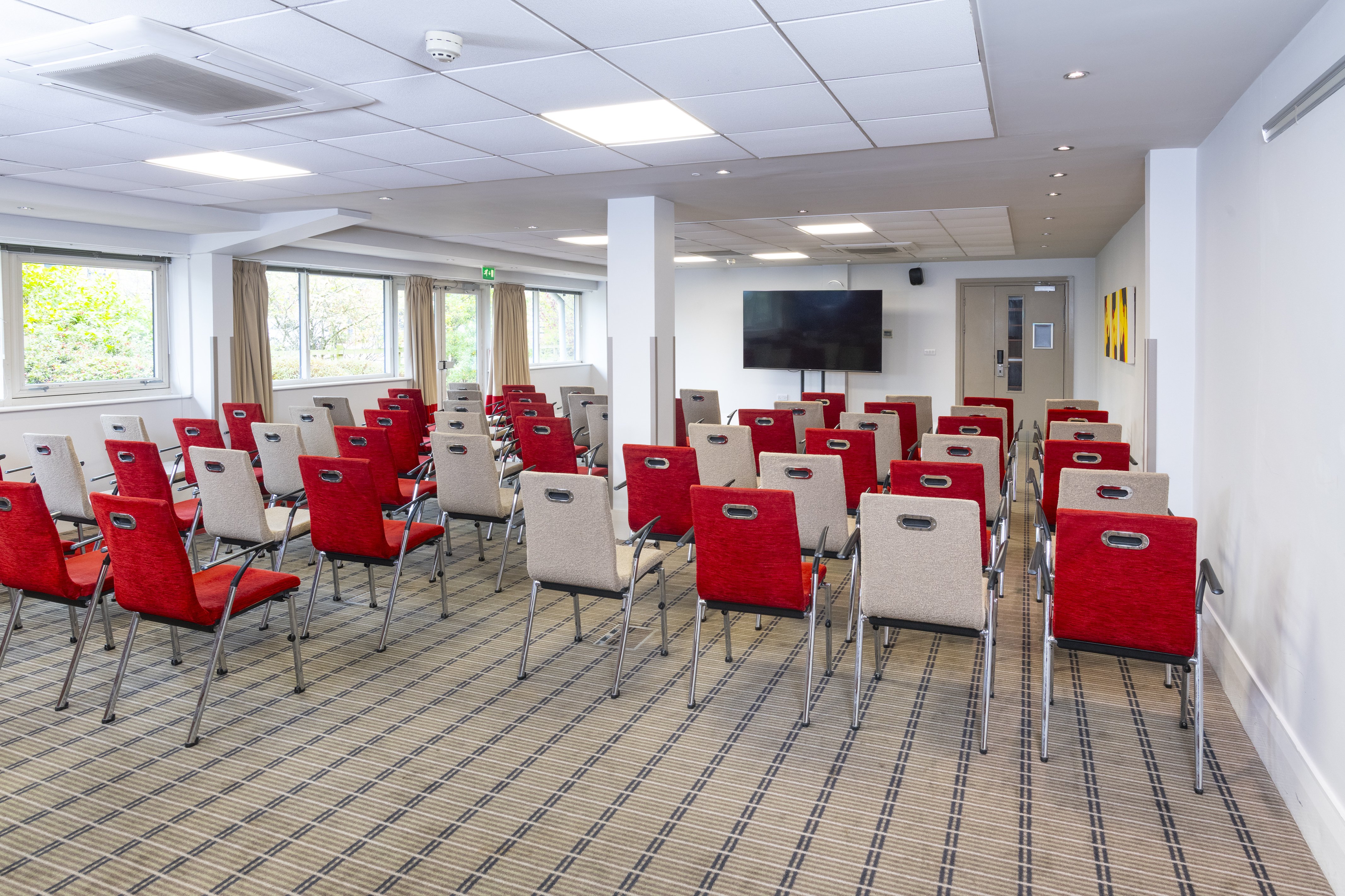 Holiday Inn Express Northampton - South, an IHG Hotel 45/64