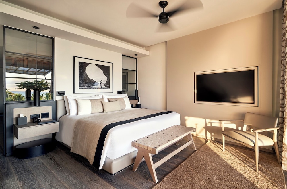 1 BEDROOM, JUNIOR SUITE, CLASSIC, LUXURY