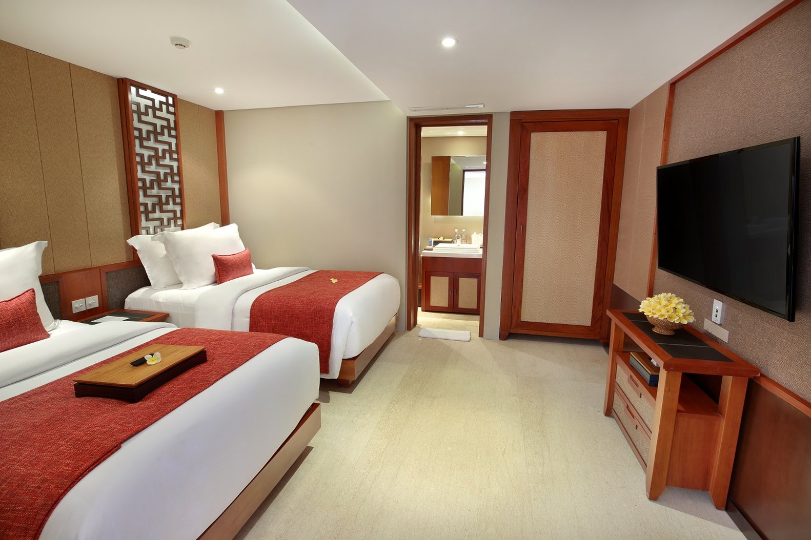 The Bandha Hotel & Suites 52/107