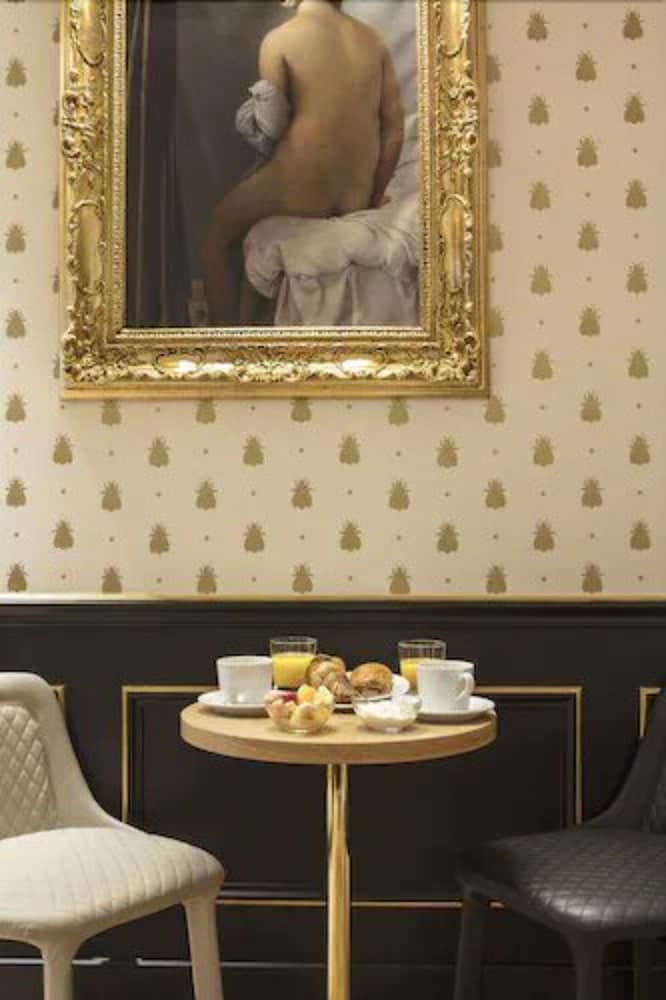 Hotel Eiffel Petit Louvre 48/63