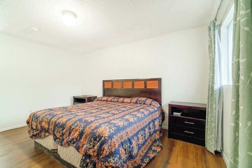 Budget Inn By OYO Palestine TX Hwy 79 6/30